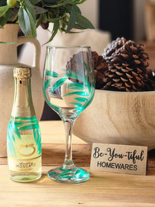 "Moscato" Painted Glass Gift Pack