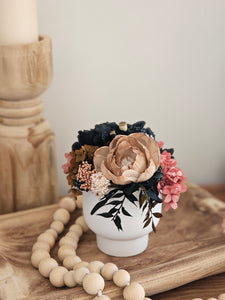'COMING SOON' Dried Flower Pot
