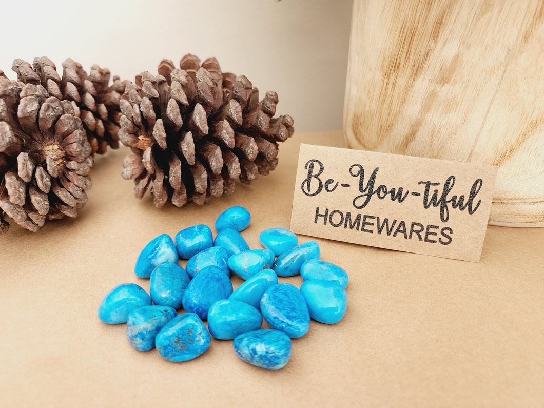 Blue Howlite Gemstone
